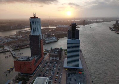 Bezoek 43ste verdieping in De Rotterdam
